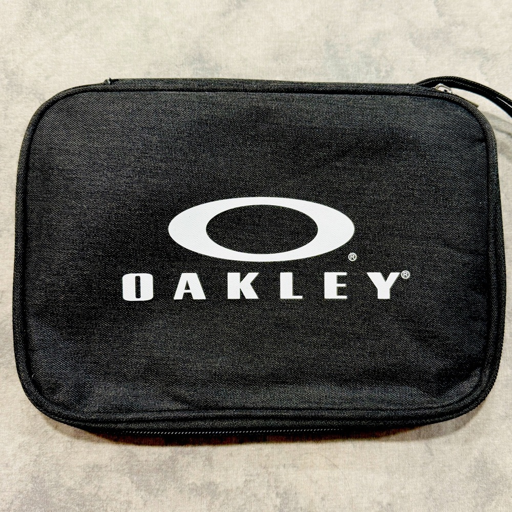 Oakley Travel Charger Organizer Authentic NEW
